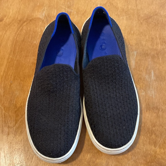 rothys sneakers - Picture 2 of 6